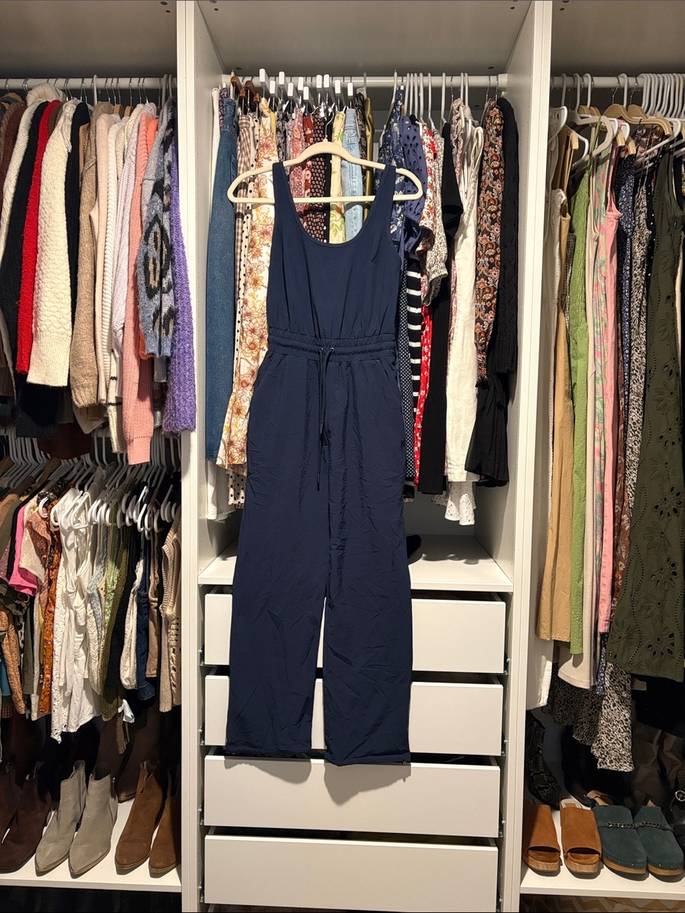 NWOT Abercrombie Navy Sleeveless Jumpsuit